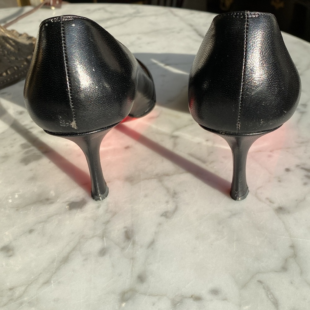 Christian Louboutin pointed toe caged heel - Picture 3 of 5
